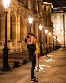 Basak Parlak feet photo thumbnail