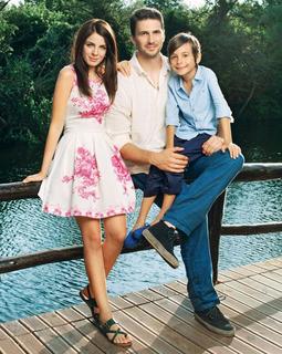 Basak Parlak feet photo thumbnail