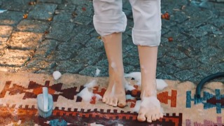 Basak Parlak feet photo thumbnail
