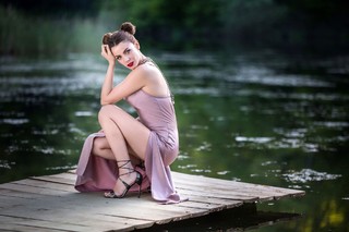 Basak Parlak feet photo thumbnail