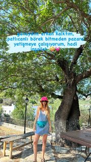 Basak Parlak feet photo thumbnail