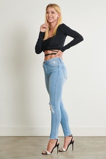 Baskin Champion feet photo 2