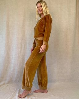 Baskin Champion feet photo 13