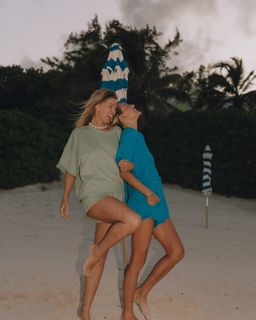 Baskin Champion feet photo 2