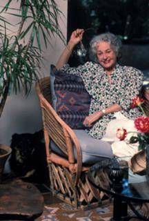 Bea Arthur feet photo 3