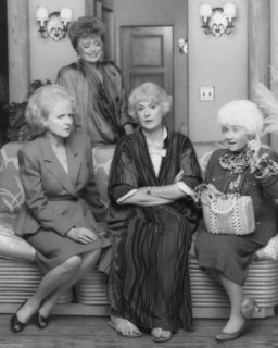 Bea Arthur feet photo 8