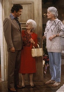 Bea Arthur feet photo 14