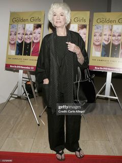Bea Arthur feet photo 4