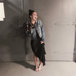 Bea Miller feet photo 8