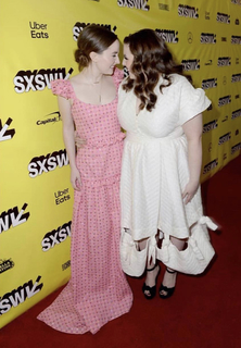 Beanie Feldstein feet photo 17