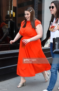 Beanie Feldstein feet photo 9