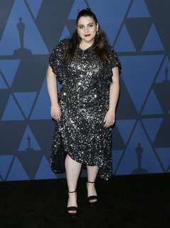 Beanie Feldstein feet photo 13