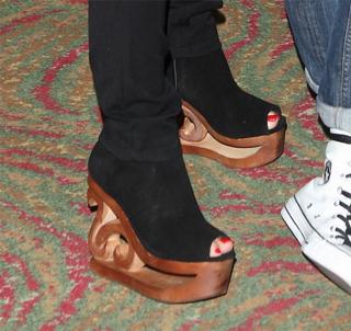 Beata Tadla feet photo 14