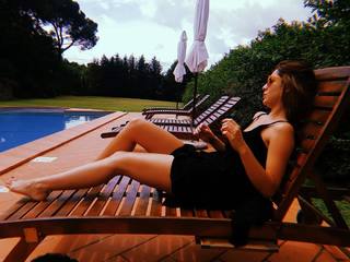 Beatrice Arnera feet photo 11
