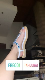 Beatrice Arnera feet photo 9