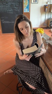 Beatrice Arnera feet photo 3