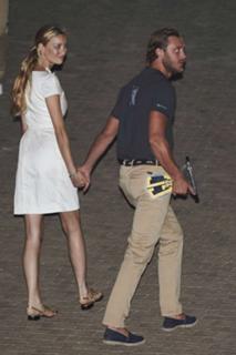 Beatrice Borromeo feet photo 9
