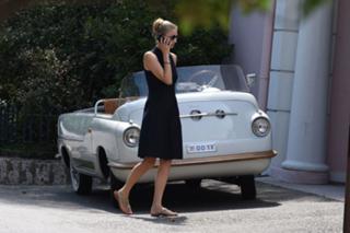 Beatrice Borromeo feet photo 5