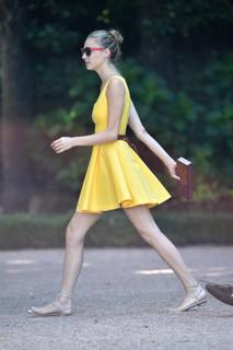 Beatrice Borromeo feet photo 4