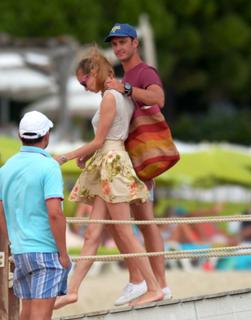 Beatrice Borromeo feet photo 12