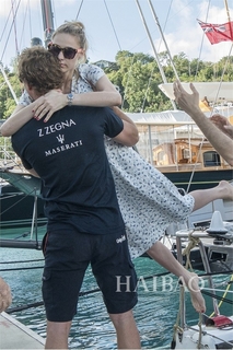 Beatrice Borromeo feet photo 11
