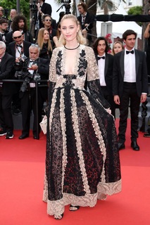 Beatrice Borromeo feet photo 1