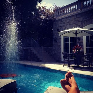 Beatrice Bouchard feet photo 6
