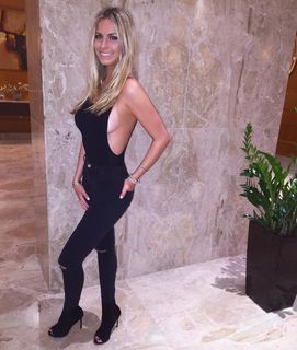 Beatrice Bouchard feet photo 14