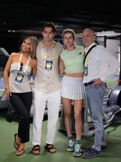 Beatrice Bouchard feet photo 2