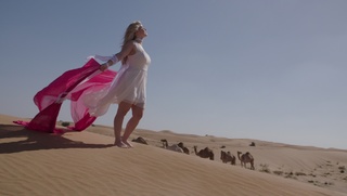 Beatrice Egli feet photo thumbnail
