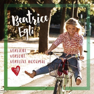 Beatrice Egli feet photo thumbnail