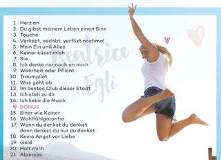 Beatrice Egli feet photo thumbnail