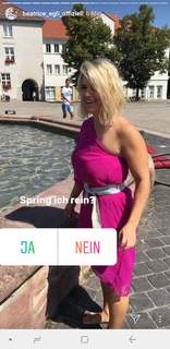 Beatrice Egli feet photo thumbnail