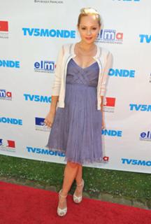 Beatrice Rosen feet photo 3
