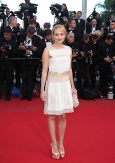 Beatrice Rosen feet photo 14