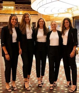 Beatriz Haddad Maia feet photo 4
