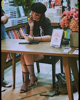 Beatriz Parizotto feet photo 10