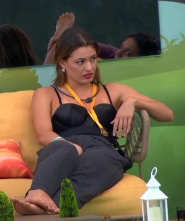 Beatriz Reis feet photo 1