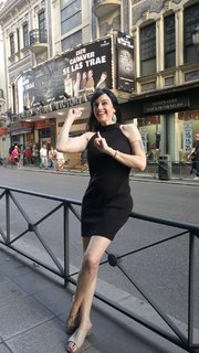 Beatriz Rico feet photo 2