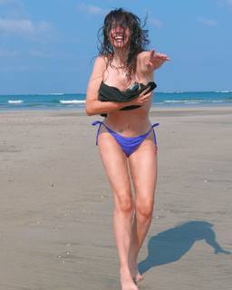 Beatriz Rico feet photo 1