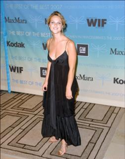 Beau Garrett feet photo thumbnail