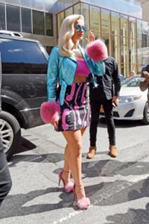 Bebe Rexha feet photo thumbnail