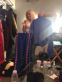 Bebe Rexha feet photo thumbnail