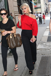 Bebe Rexha feet photo thumbnail