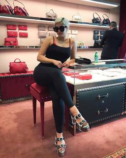 Bebe Rexha feet photo thumbnail