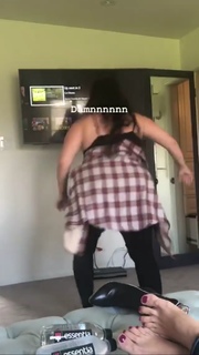 Bebe Rexha feet photo thumbnail
