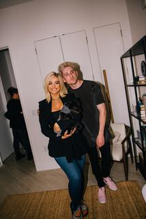 Bebe Rexha feet photo thumbnail