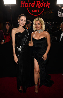 Bebe Rexha feet photo thumbnail