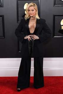 Bebe Rexha feet photo thumbnail