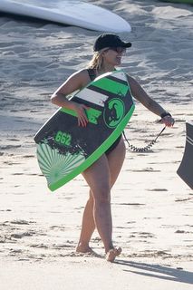 Bebe Rexha feet photo thumbnail